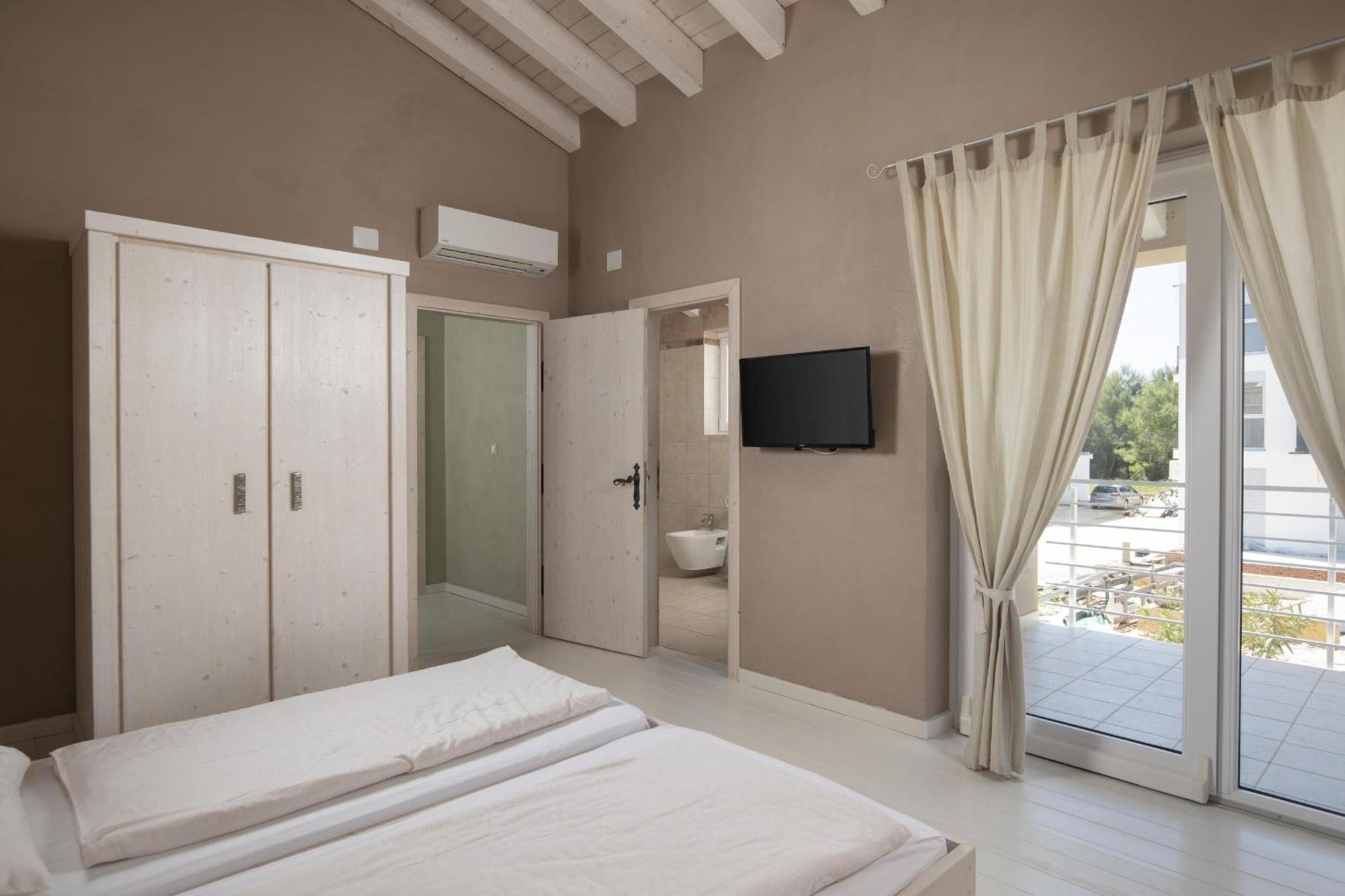 Villa Bella - Beautiful And Modern House With Pool, Souna, Jacuzzi & Playground, Liznjan - Istra 외부 사진