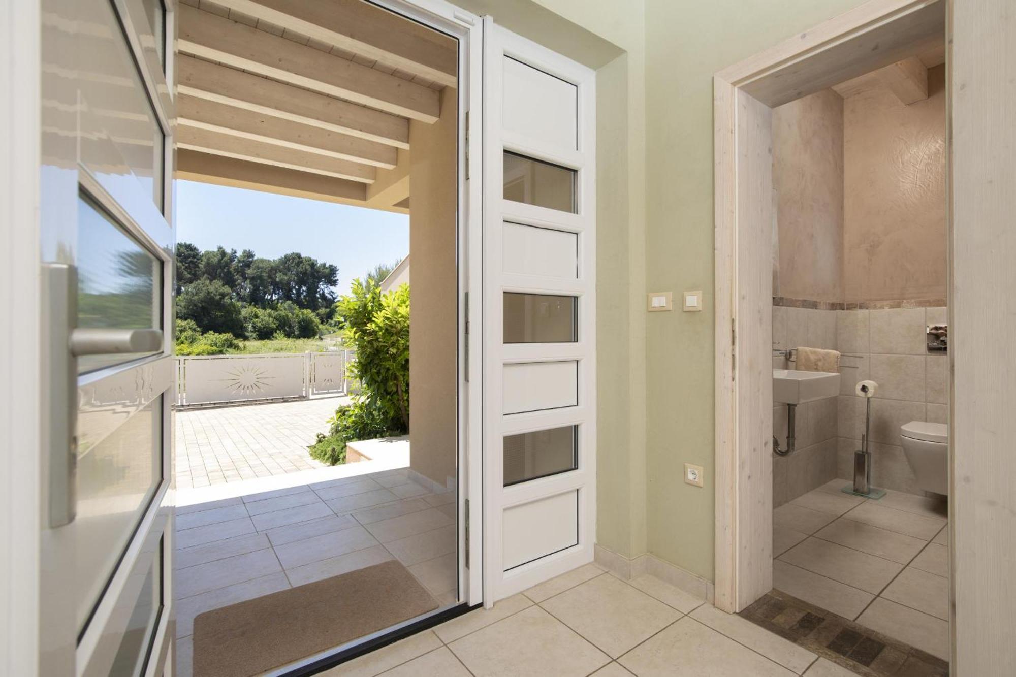 Villa Bella - Beautiful And Modern House With Pool, Souna, Jacuzzi & Playground, Liznjan - Istra 외부 사진